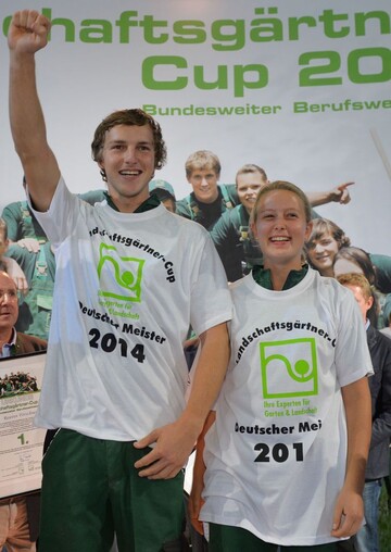 Deutsches Meisterteam: Die angehenden Landschaftsgrtner Tamara Kaufmann und Rouven Frschner aus Baden-Wrttemberg qualifizierten sich beim bundesdeutschen Landschaftsgrtner-Cup 2014 in Nrnberg fr die Teilnahme an der Berufsweltmeisterschaft WorldSkills 2015 in So Paulo. 