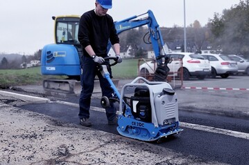 Weber Maschinentechnik GmbH mit Sitz in Bad Laasphe ist Spezialist fr handgefhrte Verdichtungstechnik fr die Bauindustrie. 