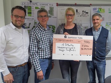 v.l.n.r: Bernd Bttner, Michael Schwab, Johanna Dietewich, Gerd Tschersich