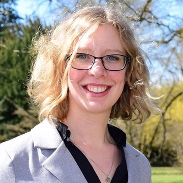 Julia Schenkenberger