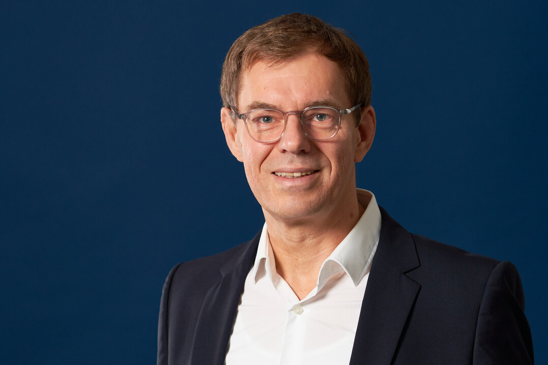 Dr. Martin Khn leitet als neuesMitglied in der Geschftsfhrung von Sievert Baustoffe den neuen Bereich Operations