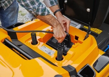 Die kraftvolle Stiga E-Power Akkutechnik wurde zu 100 % eigens von Stiga entwickelt, getestet und in Europa produziert. 