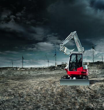 Der Takeuchi Hllkreisbagger TB 280 FR kann mit viel Kraft, aber wenig Arbeitsflche bestens arbeiten.