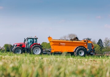Der neue MF 7S.210 setzt sich an die Spitze der MF 7S Baureihe. 