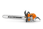 Die neue STIHL MS 500i ist die erste Motorsäge mit elektronischer Kraftstoffeinspritzung und bisher unerreicht niedrigem Leistungsgewicht.