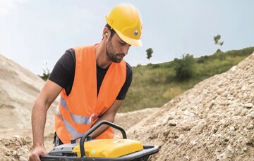 Wacker Neuson stellt neues Forschungs- und Entwicklungszentrum fr Baugerte in Reichertshofen bei Ingolstadt fertig. 