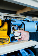 Scan bei der Übergabe eines Gerätes auf der Baustelle bzw. auslesen vom Status in der App