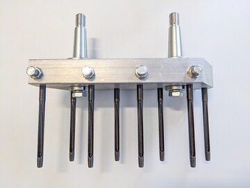 Wiedenmanns Multi-Zinkentrger mit montierten Mini-Hohlspoons: Ein ultrafeines Lochbild ist das Ergebnis. 