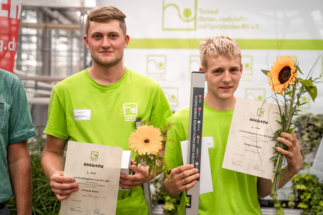 Den zweiten Platz eroberten Hendrik Mller (l.) und Holger Frhlich von der Jungjohann und Jensen GmbH, Gstrow.